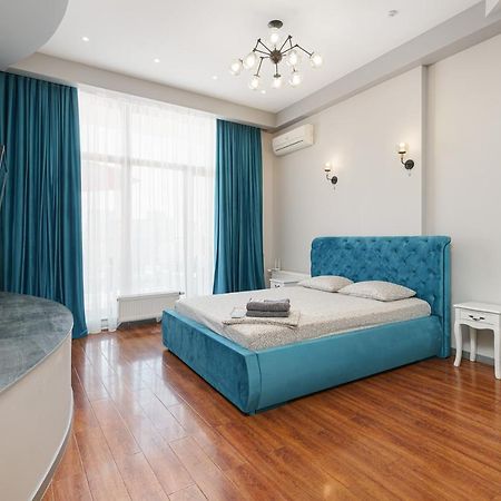 אודסה Arcadia Palace 2-Bedrooms Apartment With Terrace מראה חיצוני תמונה