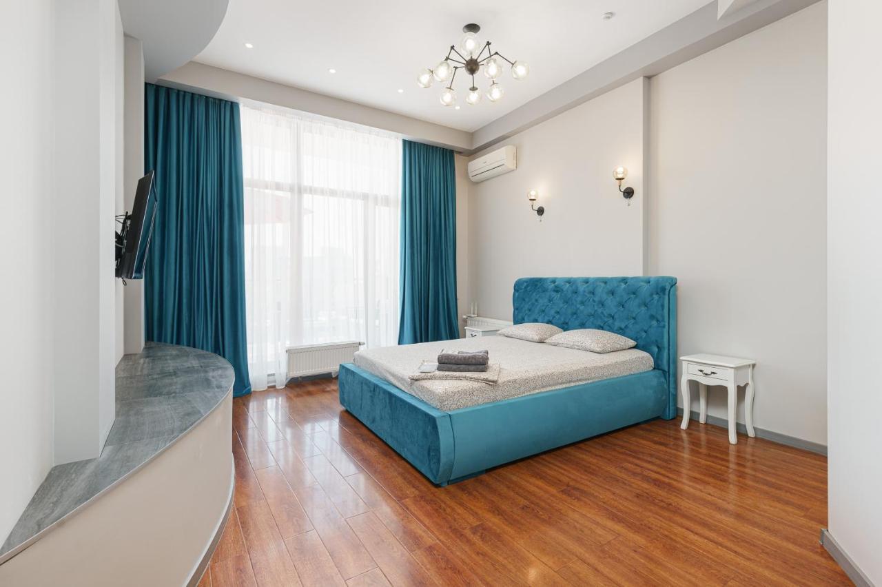 אודסה Arcadia Palace 2-Bedrooms Apartment With Terrace מראה חיצוני תמונה