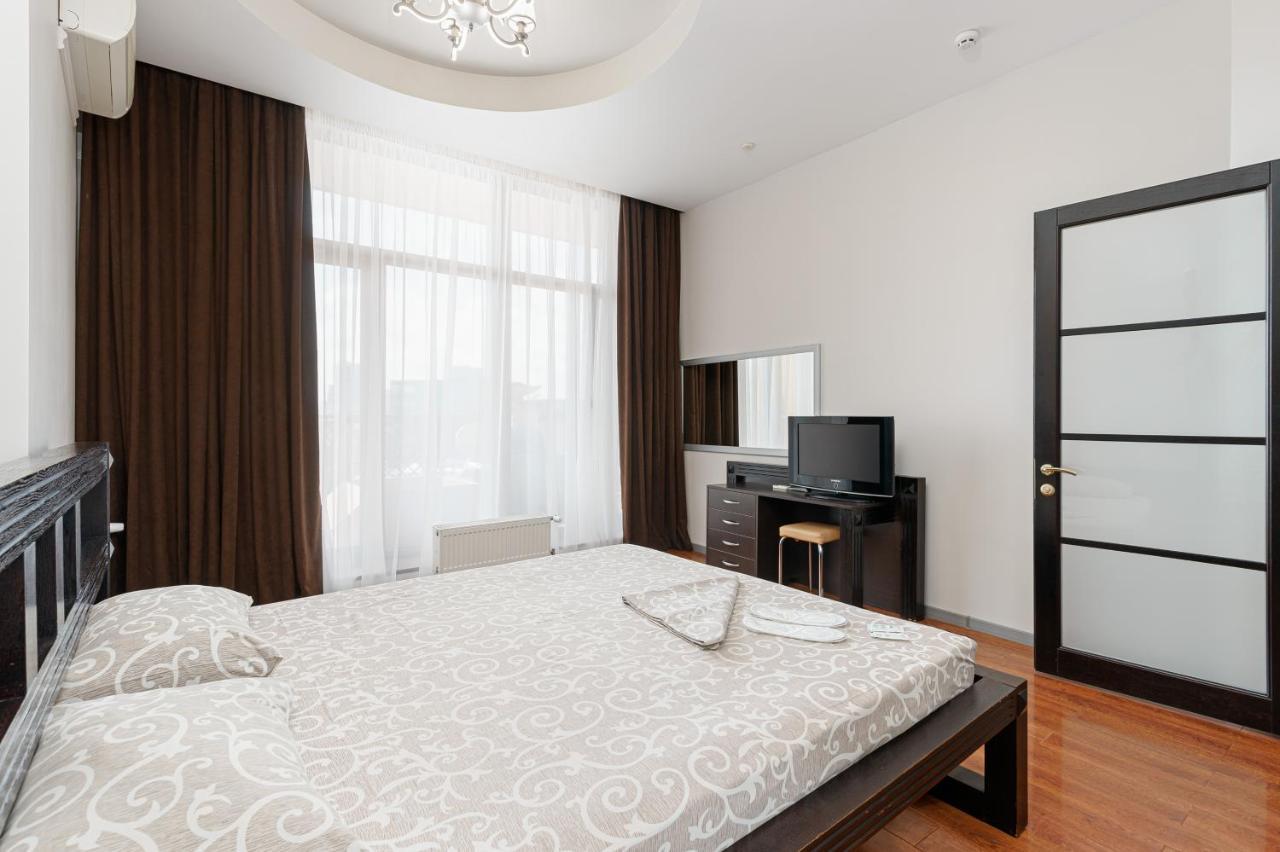 אודסה Arcadia Palace 2-Bedrooms Apartment With Terrace מראה חיצוני תמונה